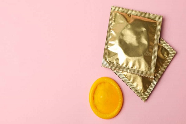 آیا کاندوم باعث خشکی واژن می شود